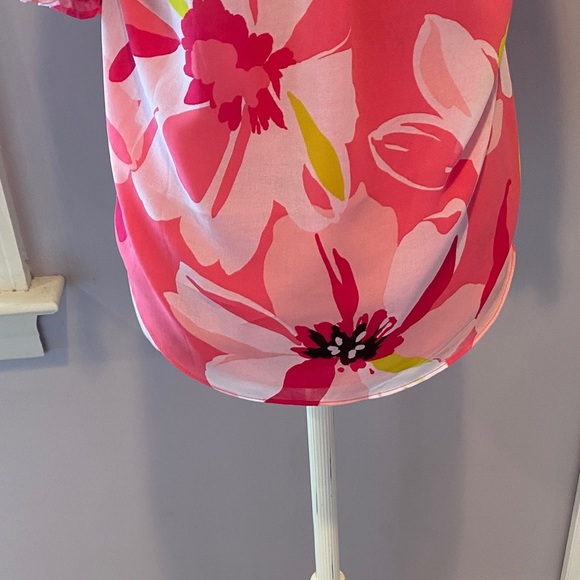 1. State Vibrant Pink and Red Floral Blouse - Picture 8 of 11